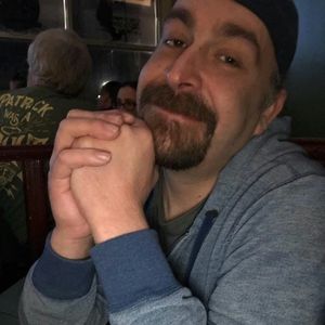 Meet your Posher, Adam